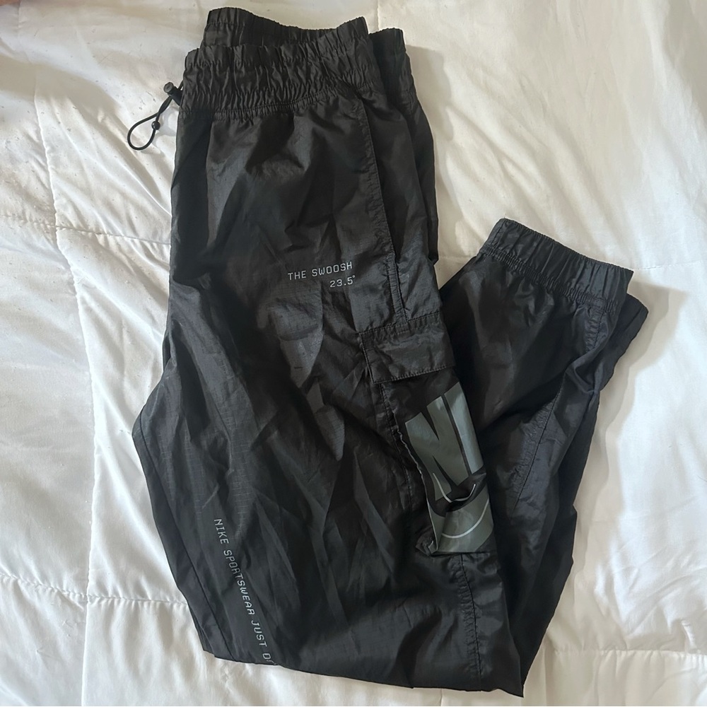 RARE Men's Nike Swoosh Jogger Windbreaker Pants Black & Gray Size Small